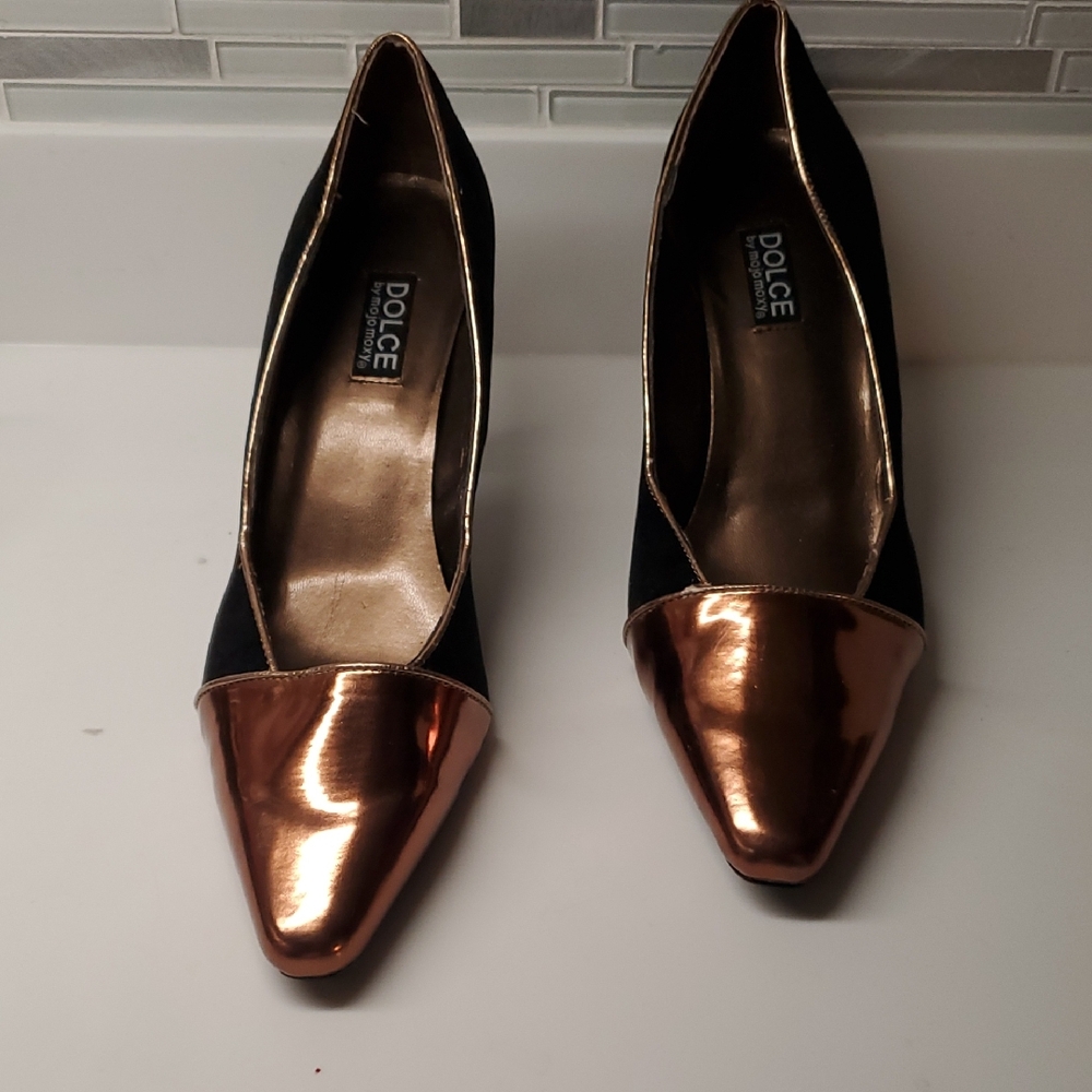 Dolce by mojomoxy 3 in heels Women  Black Suede & Copper design. Size 12. Like